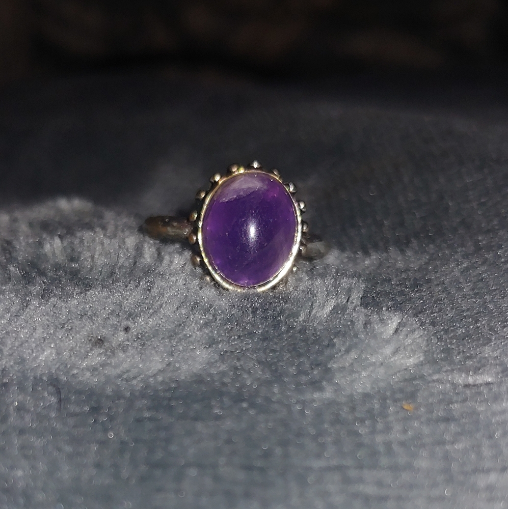 Elegant Purple Stone Silver Ring